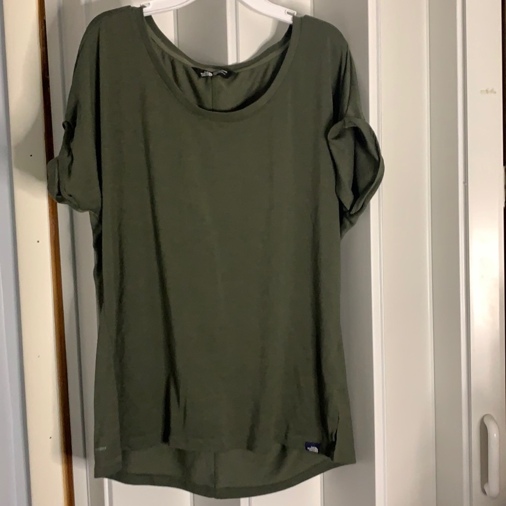 Green North Face Women’s Tee